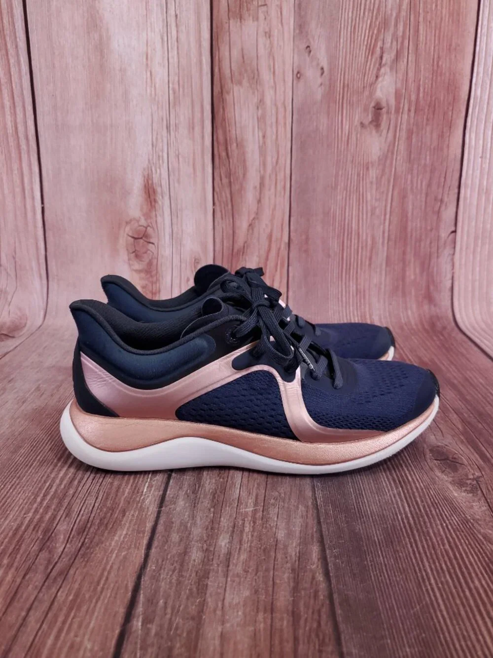 Lululemon Chargefeel Workout Low Womens 6.5 Running Shoes Navy Rose Gold Sneaker